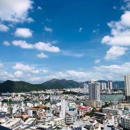 Marina T&T Apartment Nha Trang Buitenkant foto
